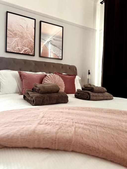 The Retreat - Large Luxury Apartment, Two Mins From Beach Bournemouth Exterior photo